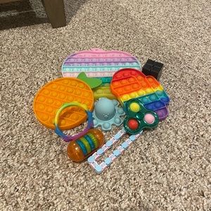 9 piece assorted fidget bundle!!